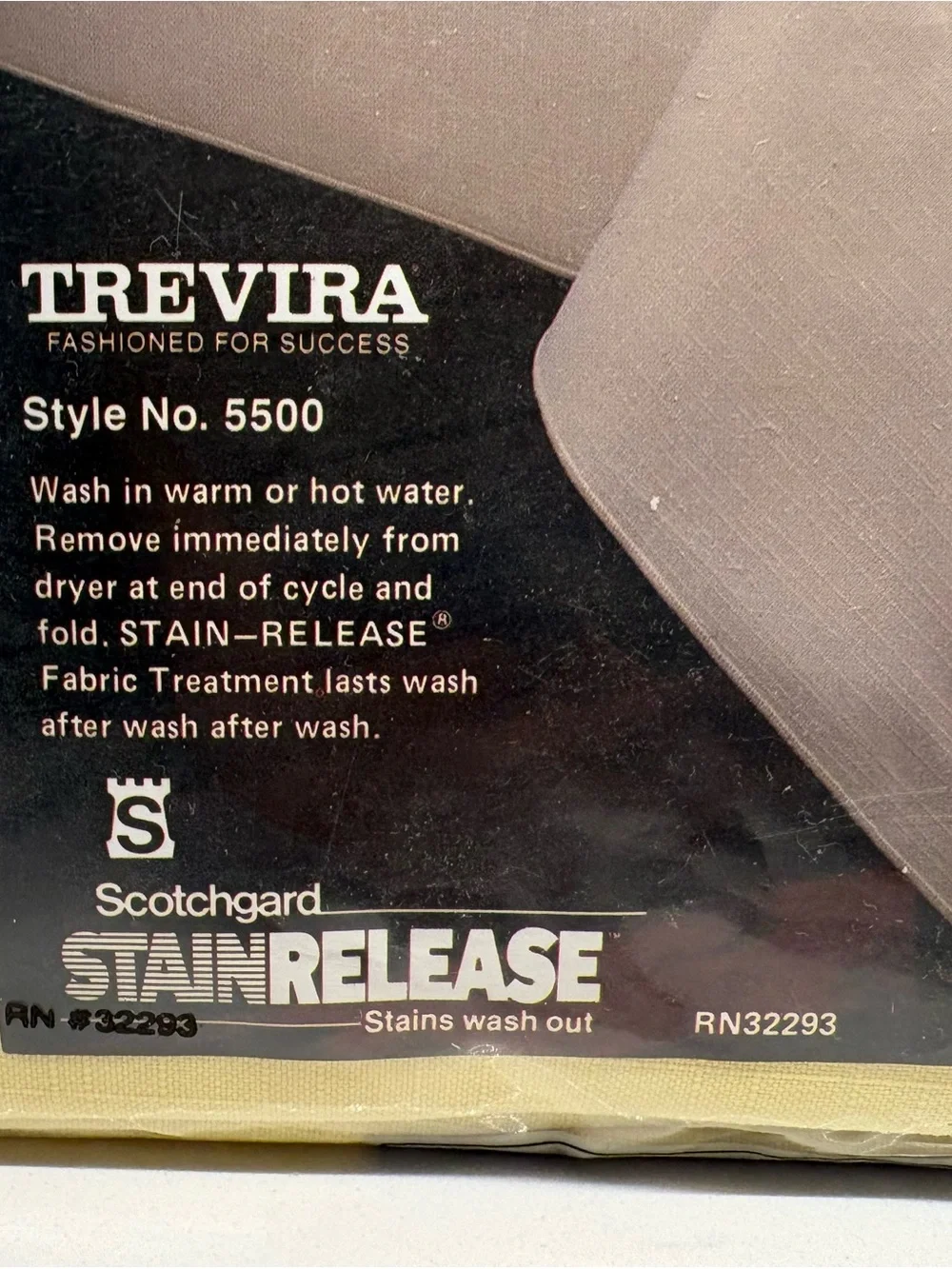 VTG American Classic Trevira Linen Texture Tablecloth Yellow Oblong 60x120